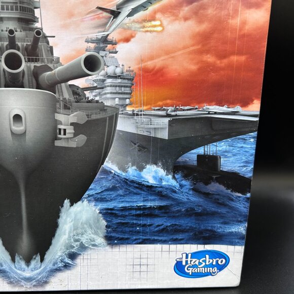 Hasbro Gaming Battleship Classic Board Strategy Game Age 7+ Open Box - Picture 4 of 13